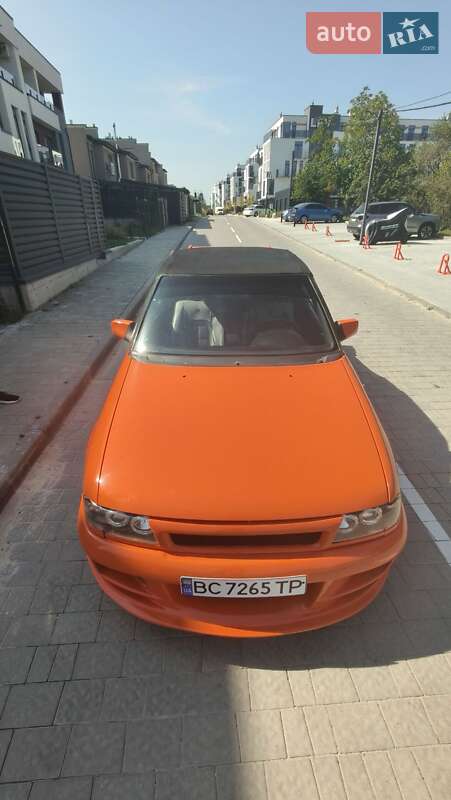 Кабриолет Opel Astra 1993 в Львове