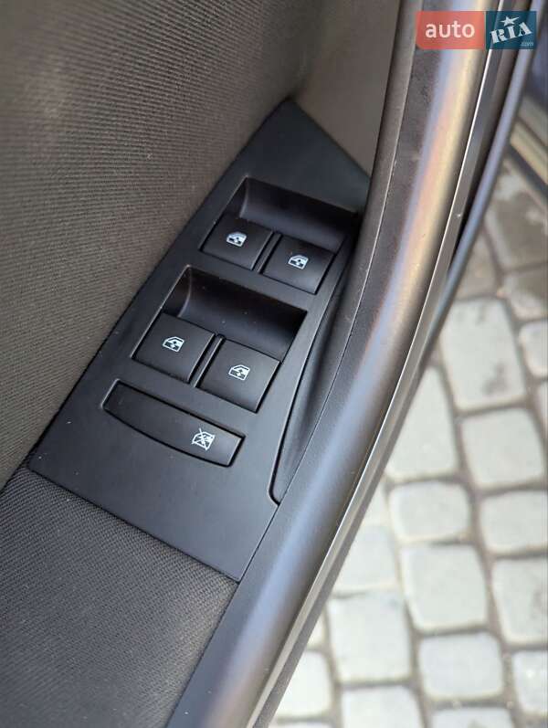 Универсал Opel Astra 2015 в Ивано-Франковске