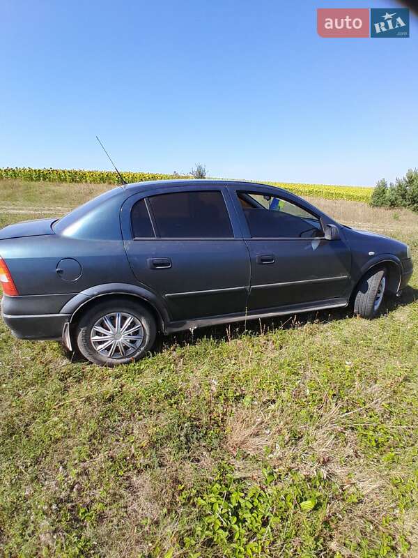 Седан Opel Astra 2004 в Ланівці фото 5 Седан Opel Astra 2004 в Ланівці