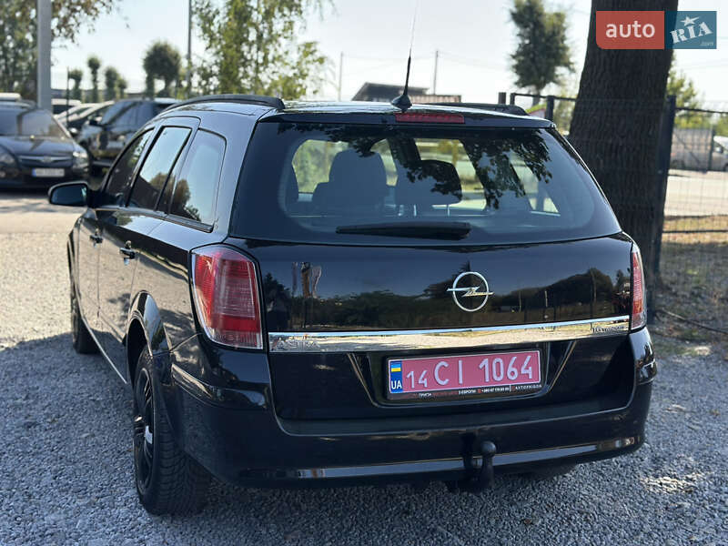 Универсал Opel Astra 2006 в Виннице