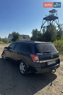 Универсал Opel Astra 2008 в 