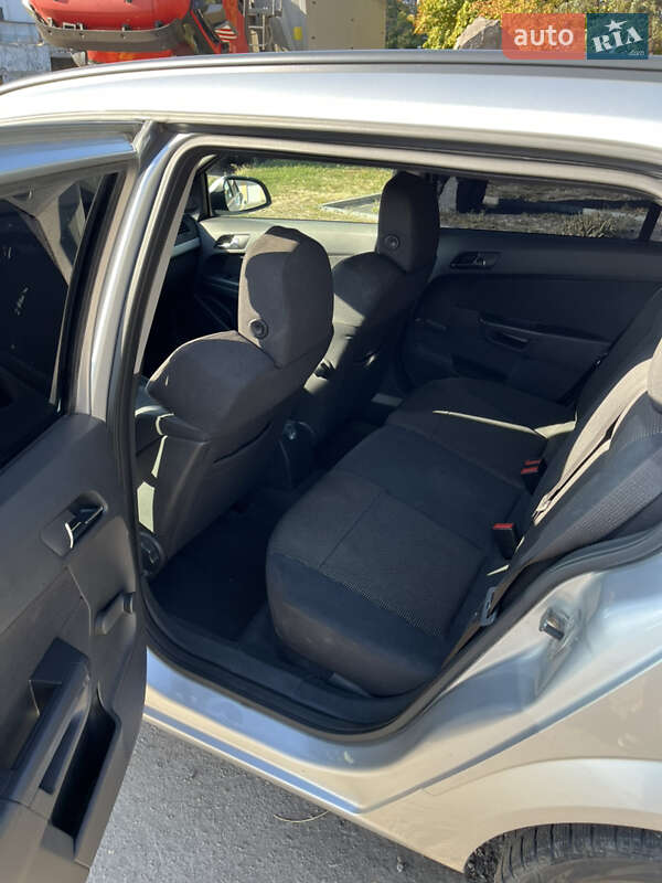 Универсал Opel Astra 2010 в Днепре фото 11 Универсал Opel Astra 2010 в Днепре