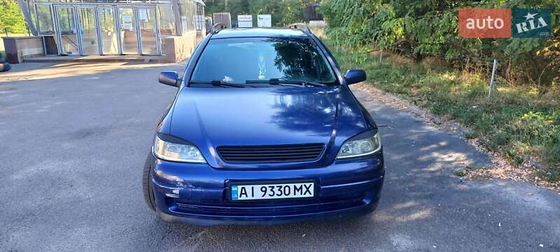 Универсал Opel Astra 2004 в Киеве