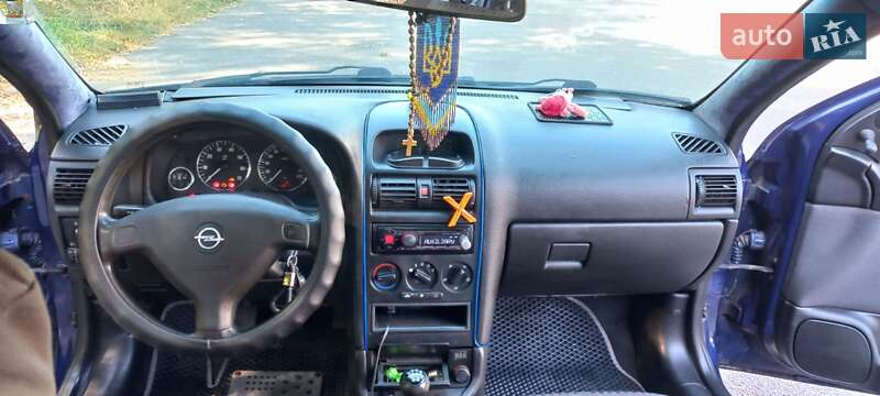 Универсал Opel Astra 2004 в Киеве