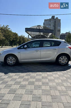Хэтчбек Opel Astra 2010 в Хмельницком