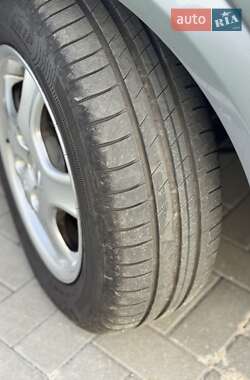 Хетчбек Opel Astra 2009 в 