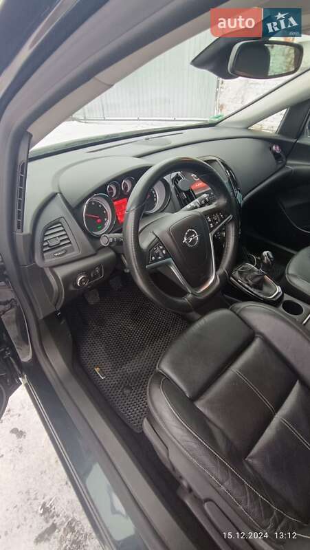 Універсал Opel Astra 2015 в Яготині