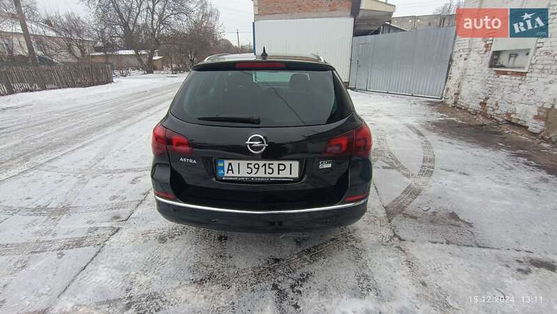 Універсал Opel Astra 2015 в Яготині