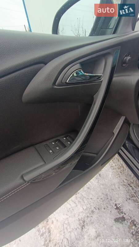 Універсал Opel Astra 2015 в Яготині