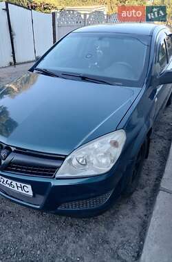 Хэтчбек Opel Astra 2007 в Пятихатках