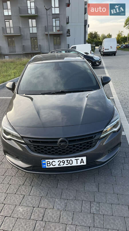 Универсал Opel Astra 2016 в 