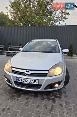 Універсал Opel Astra 2006 в Фастові