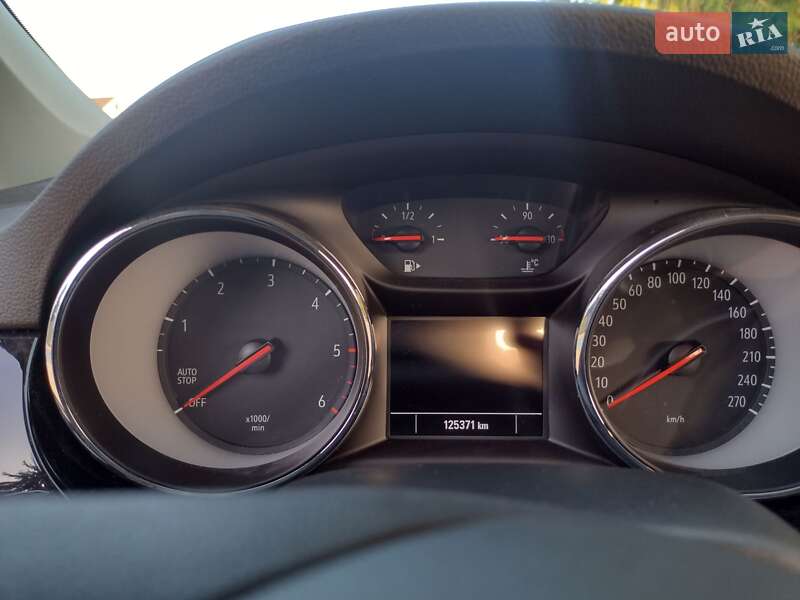 Универсал Opel Astra 2022 в Дубно