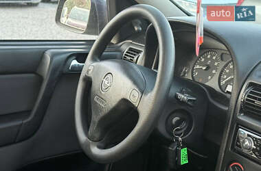 Седан Opel Astra 2007 в 