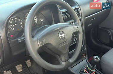 Седан Opel Astra 2007 в 