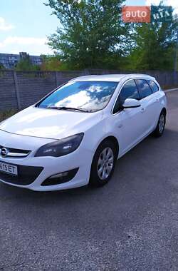 Универсал Opel Astra 2015 в 