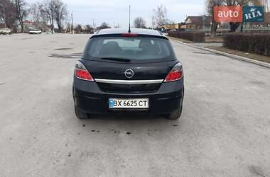 Хэтчбек Opel Astra 2010 в 