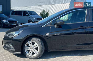 Универсал Opel Astra 2017 в 