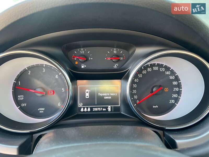 Универсал Opel Astra 2017 в Львове фото 19 Универсал Opel Astra 2017 в Львове