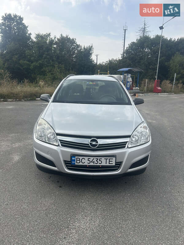 Opel Astra 2008