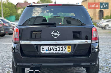 Универсал Opel Astra 2006 в 
