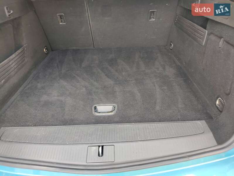 Універсал Opel Astra 2012 в Львові