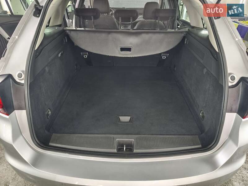Универсал Opel Astra 2017 в Трускавце