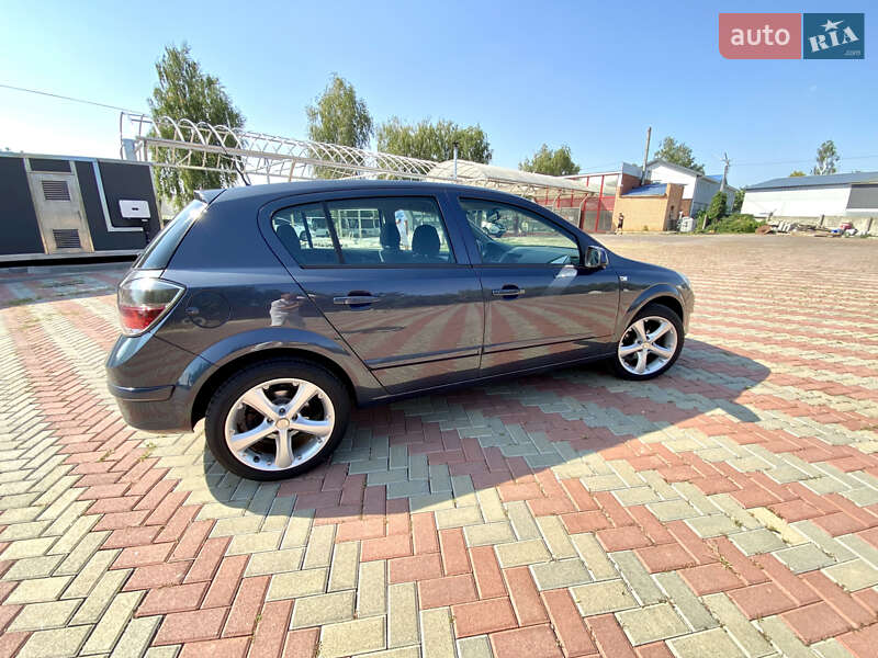 Хэтчбек Opel Astra 2008 в Белой Церкви