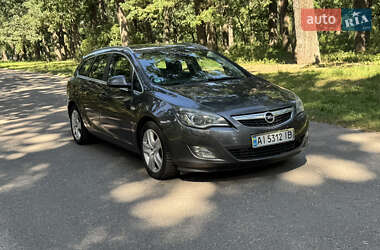 Универсал Opel Astra 2011 в Белой Церкви