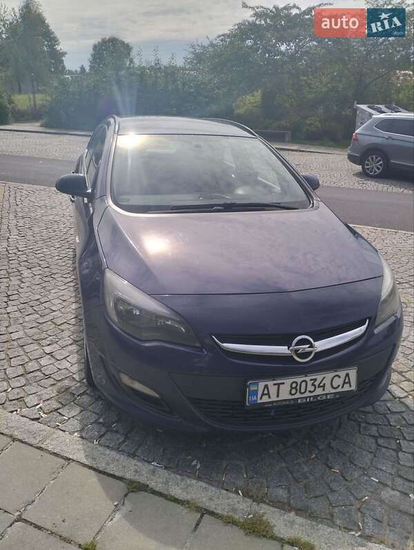 Универсал Opel Astra 2013 в Ивано-Франковске фото 6 Универсал Opel Astra 2013 в Ивано-Франковске