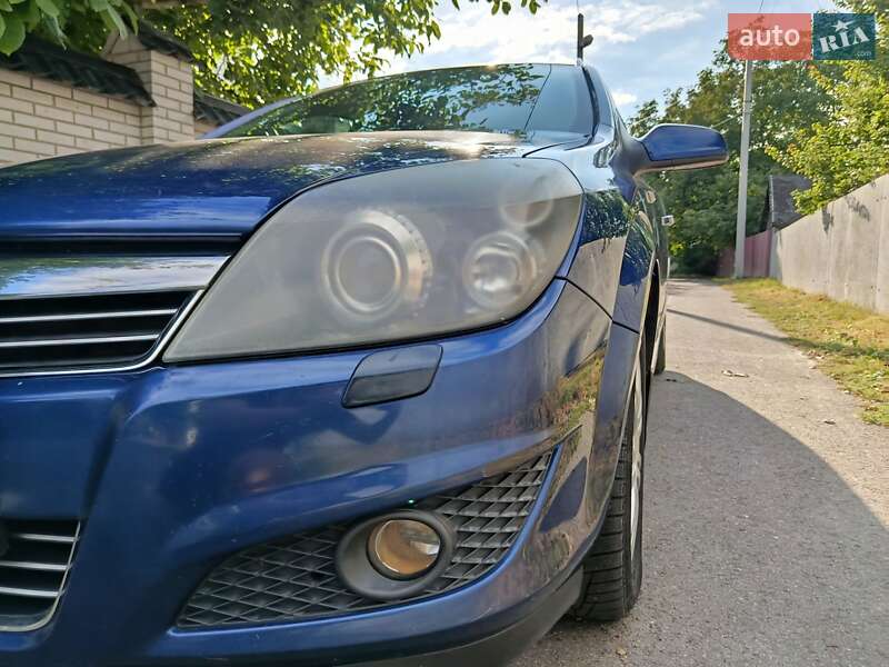Универсал Opel Astra 2009 в Борисполе