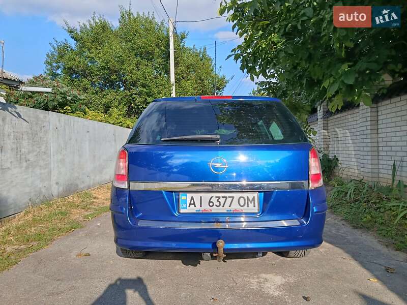 Универсал Opel Astra 2009 в Борисполе