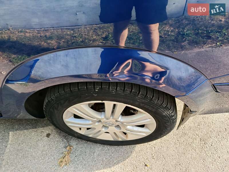 Универсал Opel Astra 2009 в Борисполе