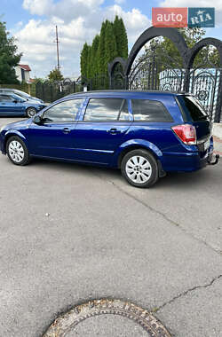 Универсал Opel Astra 2005 в 