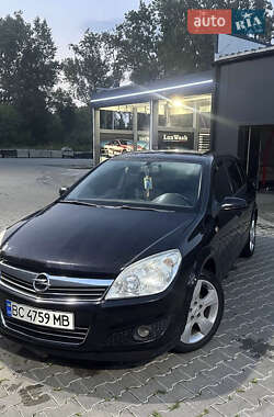 Хэтчбек Opel Astra 2009 в Ивано-Франковске