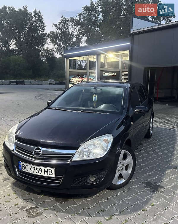 Opel Astra 2009