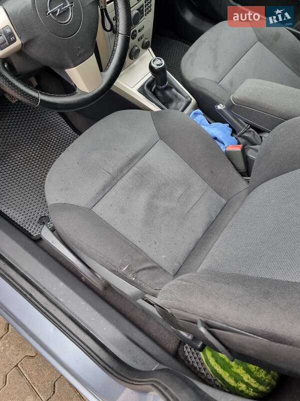 Универсал Opel Astra 2007 в Черновцах фото 15 Универсал Opel Astra 2007 в Черновцах