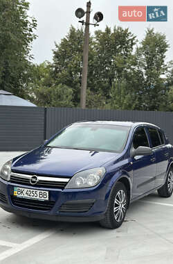 Хетчбек Opel Astra 2005 в Звягелі