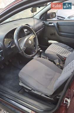 Седан Opel Astra 2008 в 