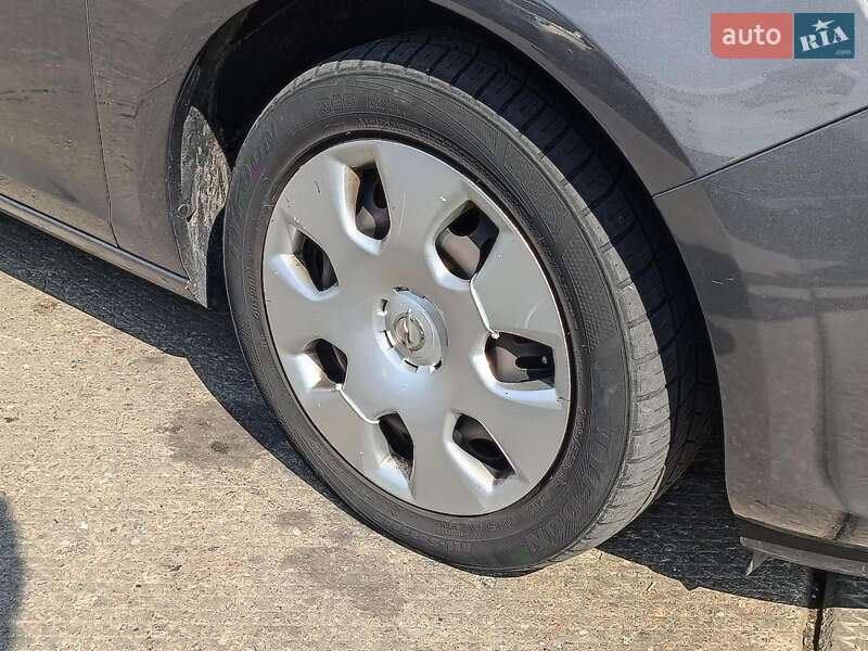 Универсал Opel Astra 2012 в Харькове