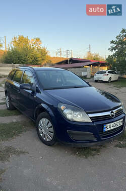 Універсал Opel Astra 2006 в Олександрії