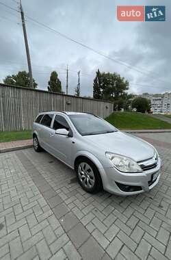 Универсал Opel Astra 2007 в 