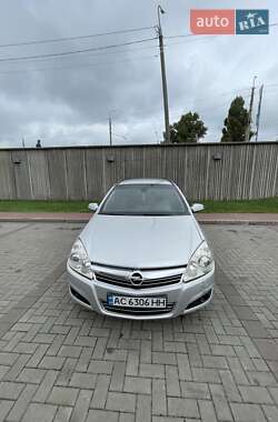 Универсал Opel Astra 2007 в 