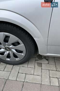 Универсал Opel Astra 2007 в 