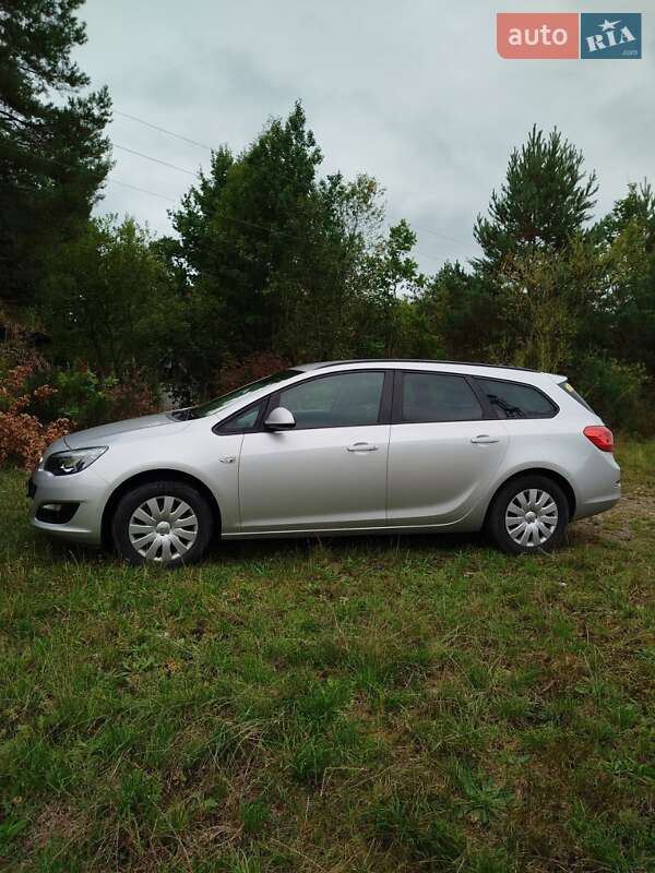 Opel Astra 2015