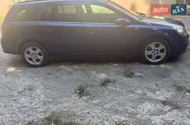 Универсал Opel Astra 2006 в 