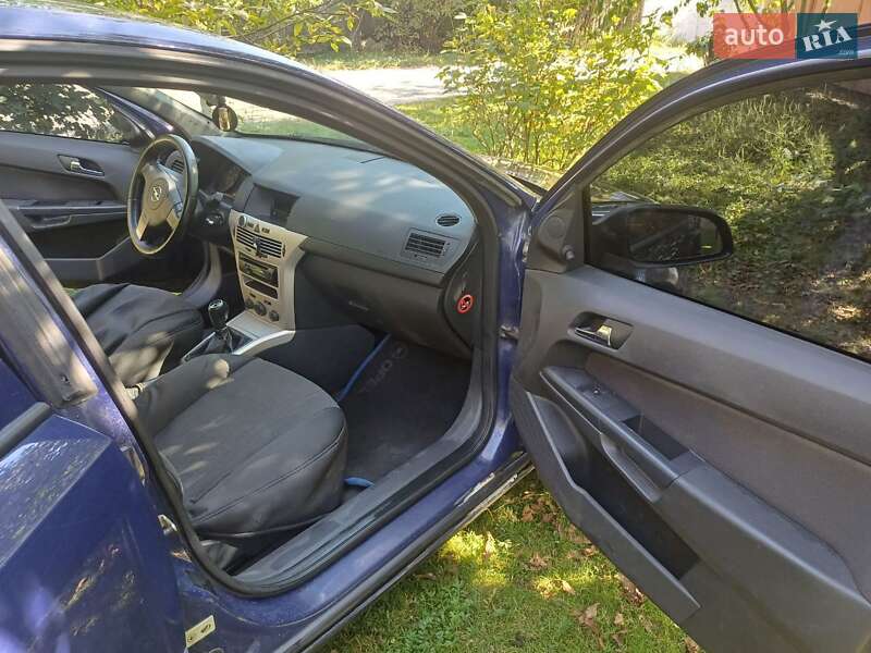Хэтчбек Opel Astra 2008 в Чернигове фото 12 Хэтчбек Opel Astra 2008 в Чернигове