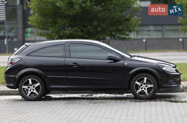 Хэтчбек Opel Astra 2008 в 