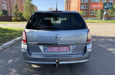 Универсал Opel Astra 2009 в 