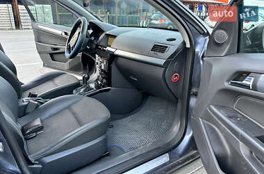 Универсал Opel Astra 2008 в 